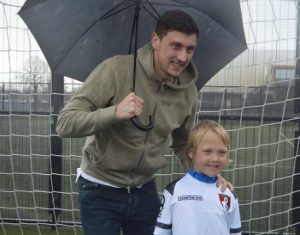 soccer schools tommy elphick